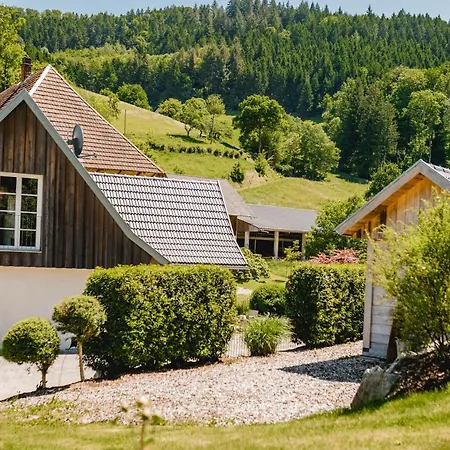 Idyllisch Gelegenes Am Baechle Host100 Direkt An Romantischem Bergbach Gelegen